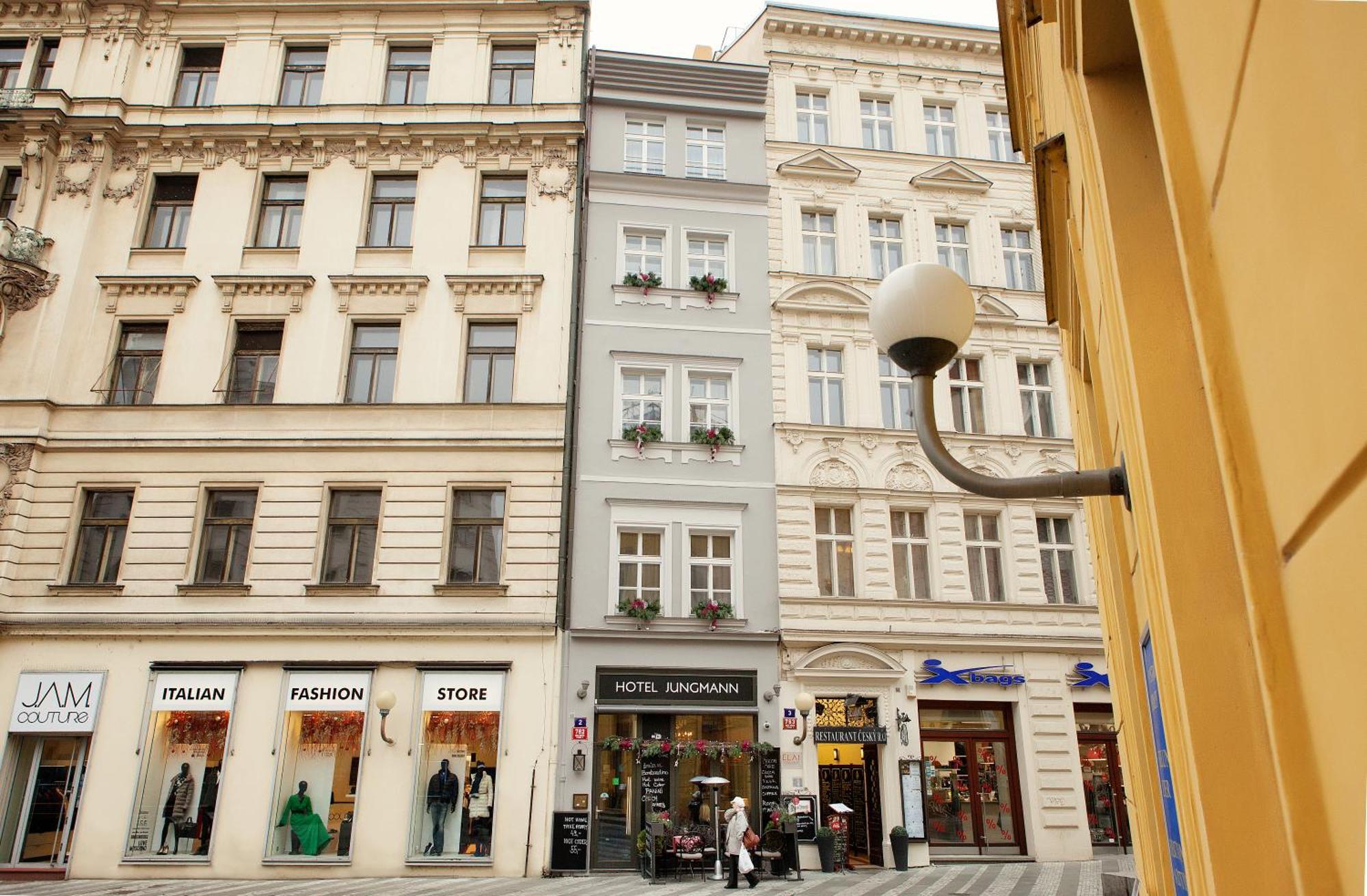 Jungmann Hotel — Bilder 1